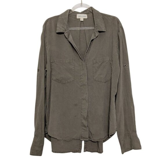 Cloth & Stone Split Back Shirt Womens Size Medium Green V Neck Button Front - Picture 1 of 12